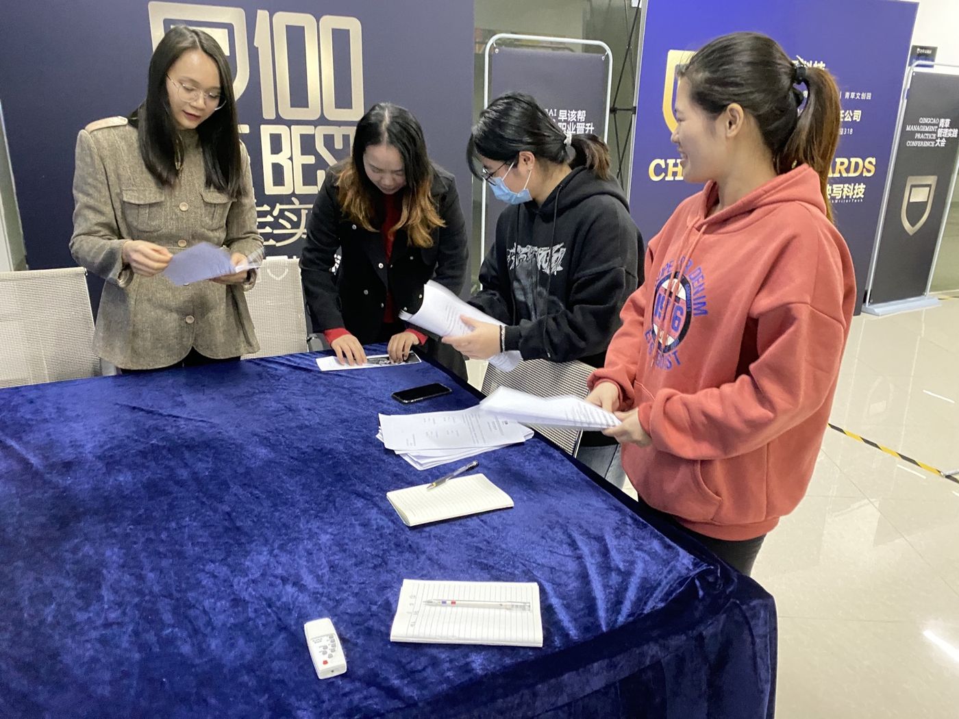 放飞心情,承载梦想——快写科技公司第五届纸飞机活动成功举行